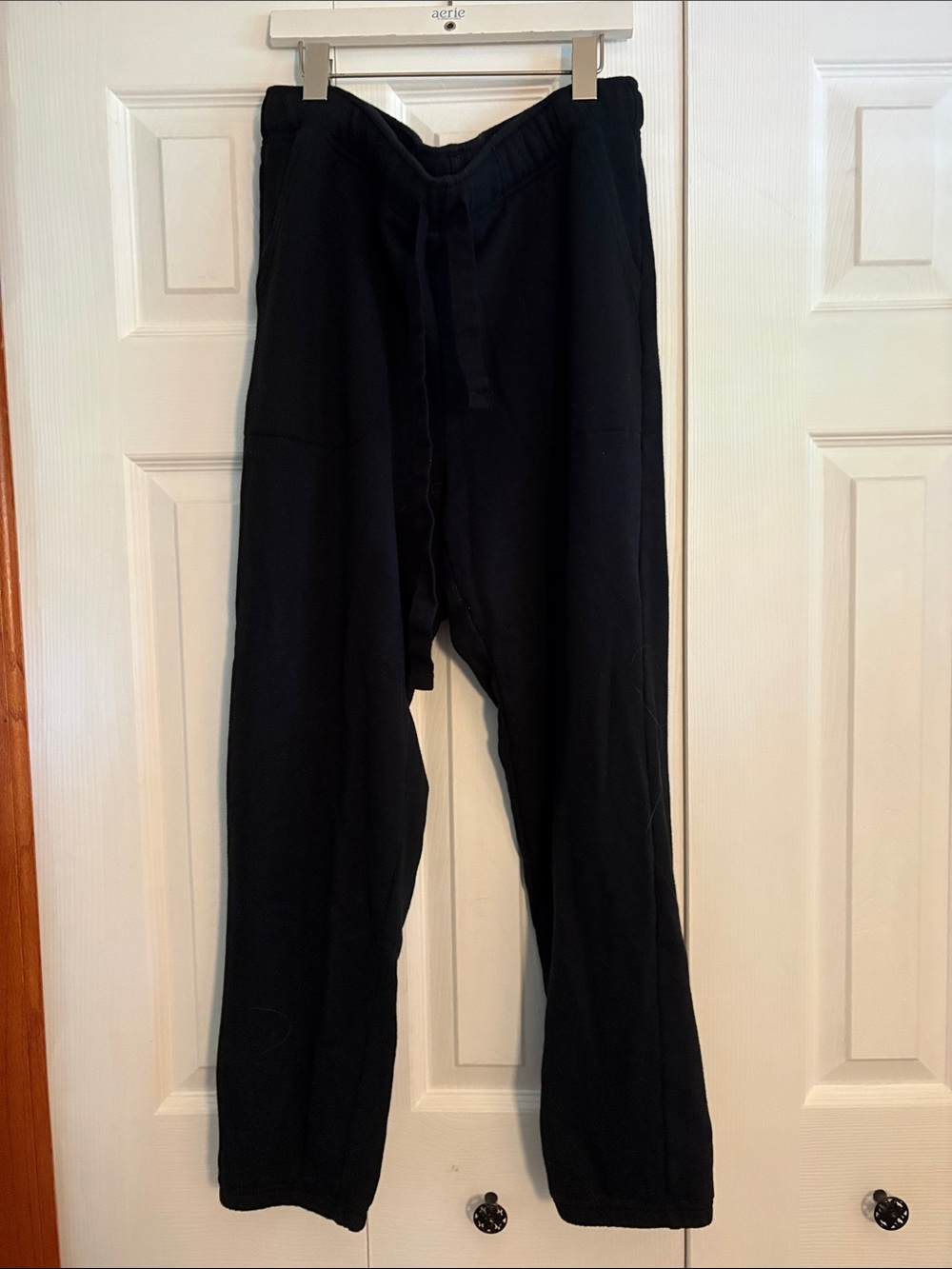 aerie Black womens Drawstring Joggers size xl